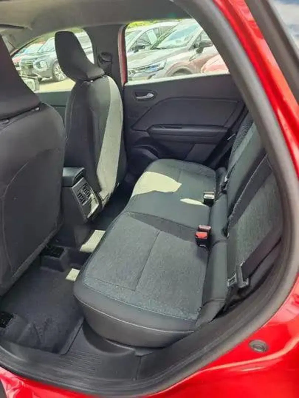 Mitsubishi Grandis nuova a Como (6)