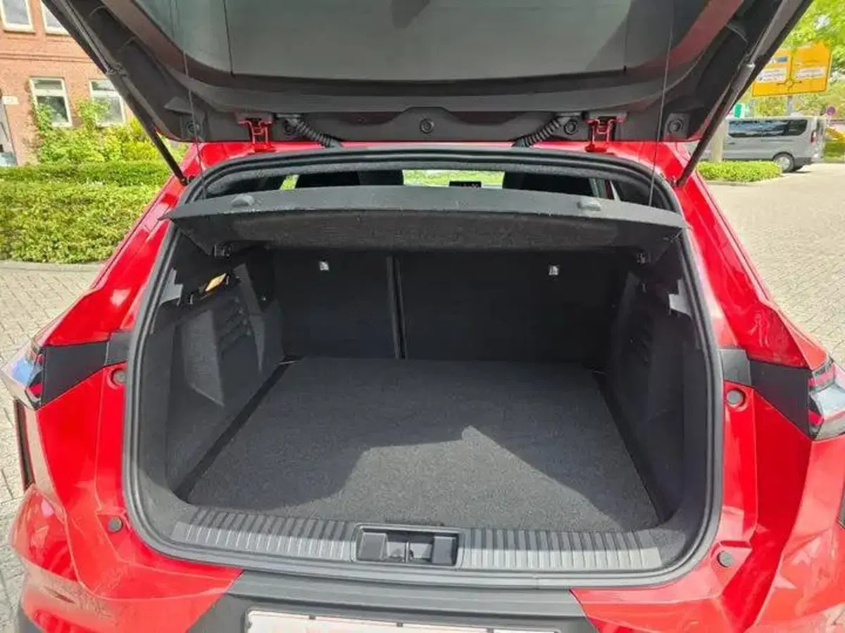 Mitsubishi Grandis nuova a Como (7)