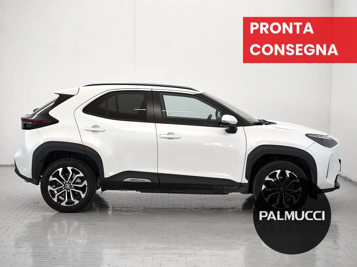 Toyota Yaris Cross usata a Prato (5)