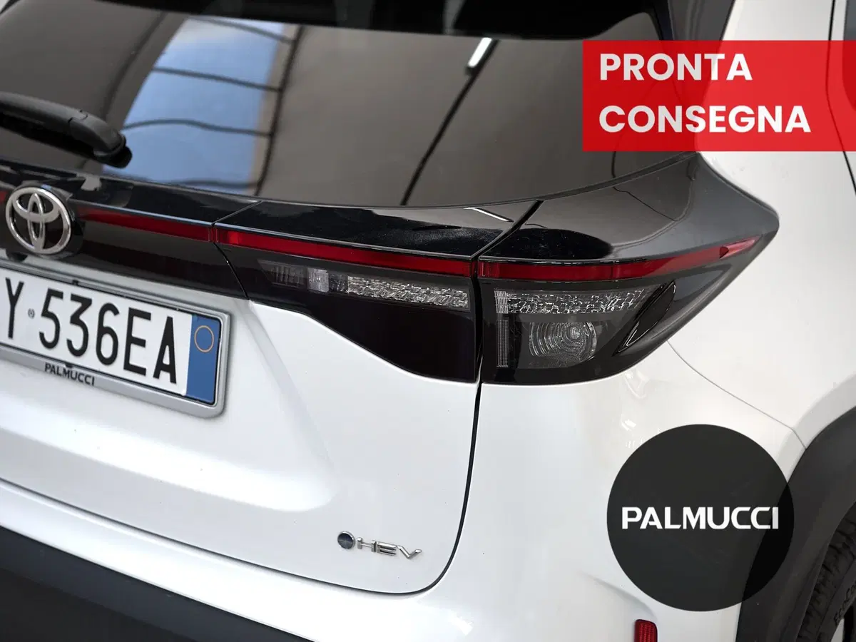 Toyota Yaris Cross usata a Prato (7)