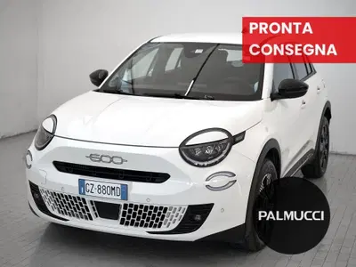 Fiat 600 1.2 hybrid 145cv auto del 2025 usata a Prato