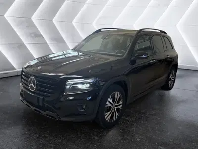 Mercedes-Benz GLB 200 d Progressive Advanced Plus auto del 2025 usata a Napoli