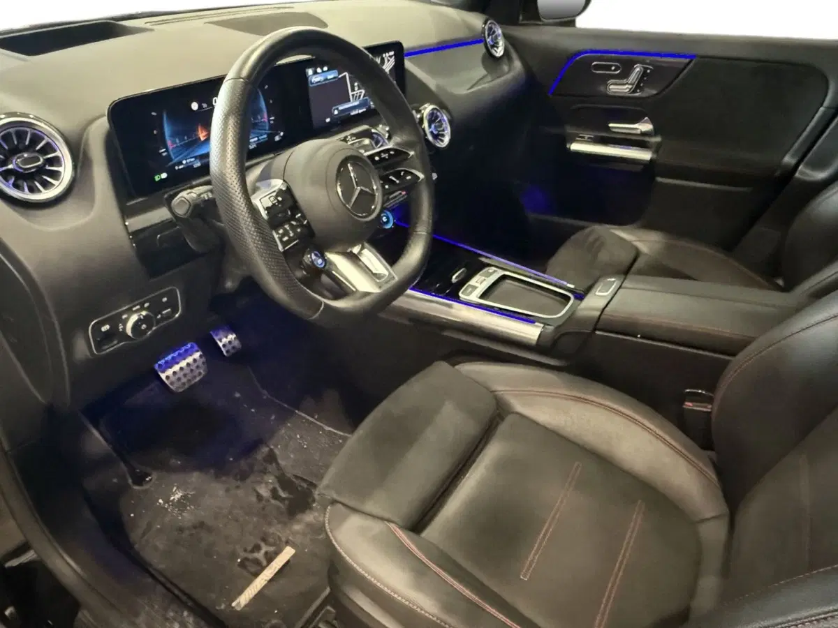 Mercedes-Benz GLA SUV usata a Napoli (11)