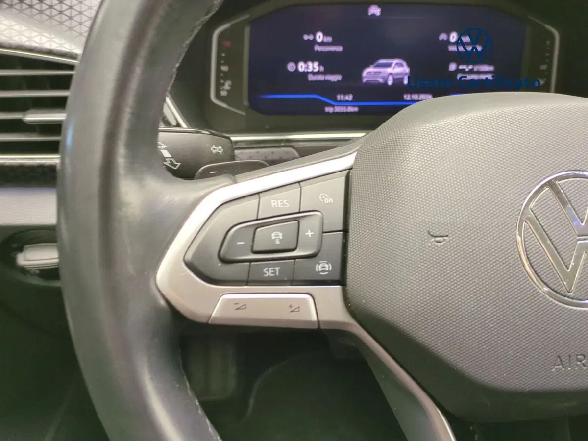 Volkswagen T-Cross usata a Avellino (17)