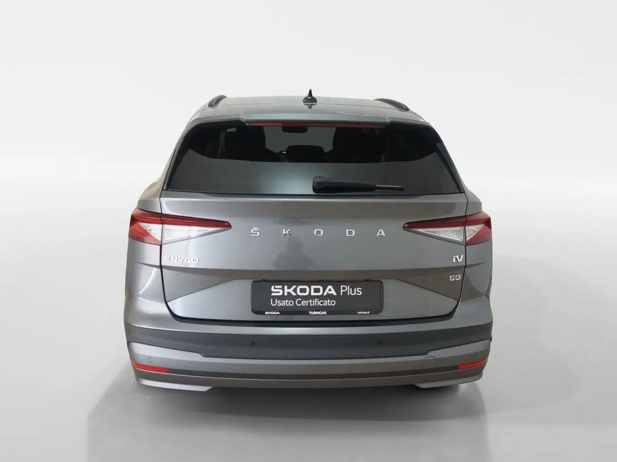 Skoda Enyaq usata a Torino (5)