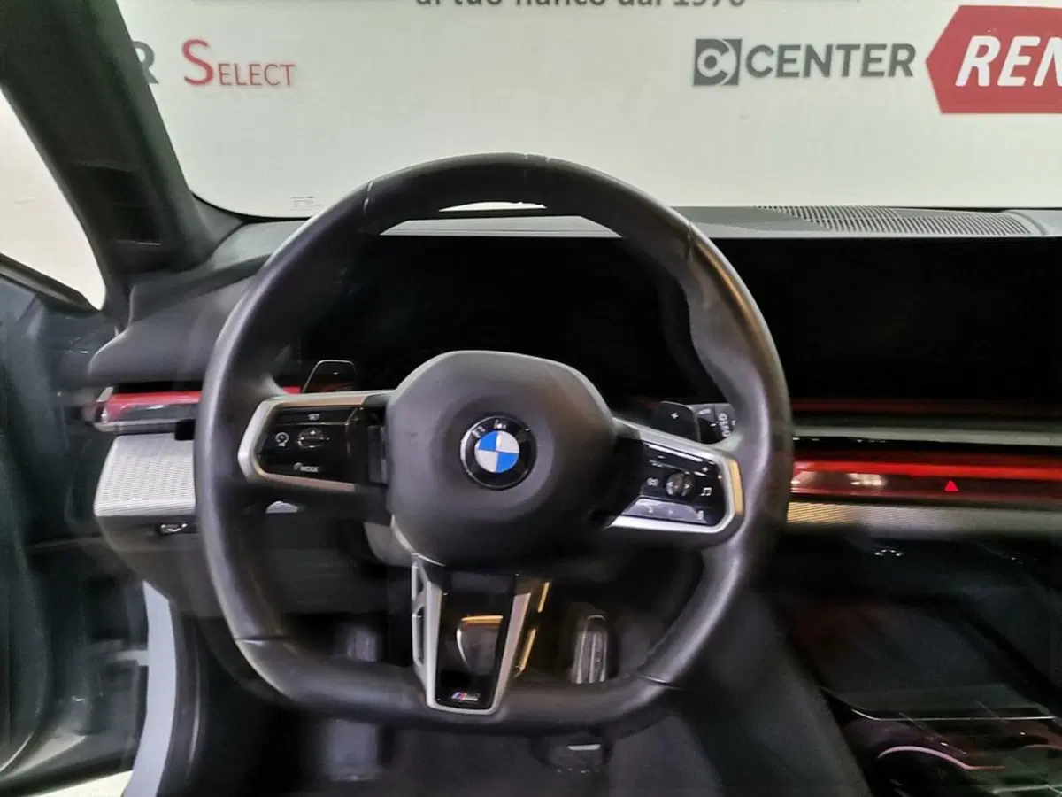 BMW Serie 5 Touring usata a Salerno (8)