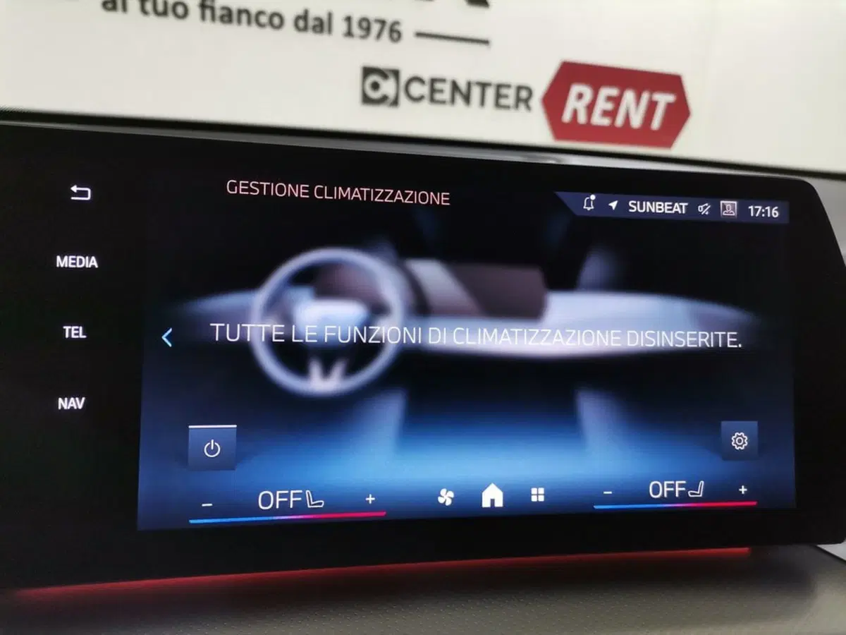 BMW X1 usata a Salerno (19)