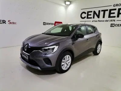 Renault Captur TCe 90 CV Equilibre del 2023 usata a Montecorvino Pugliano