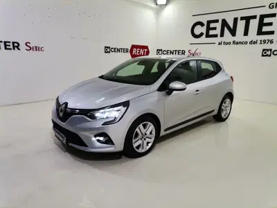 Renault Clio TCe 90 CV 5 porte Business del 2022 usata a Montecorvino Pugliano