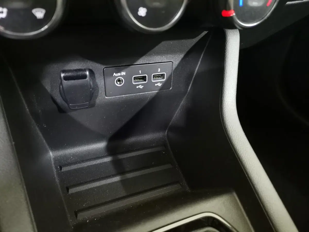 Renault Clio usata a Salerno (17)