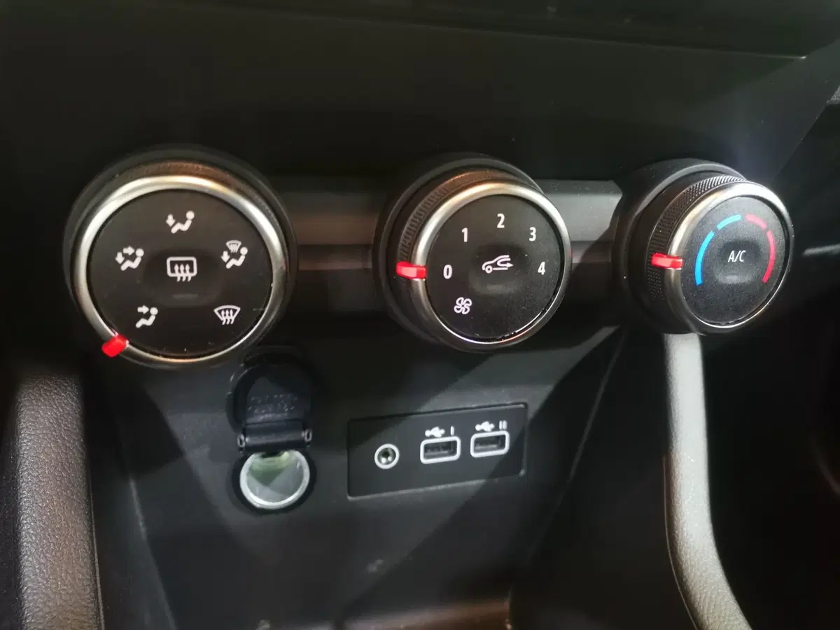 Renault Clio usata a Salerno (16)