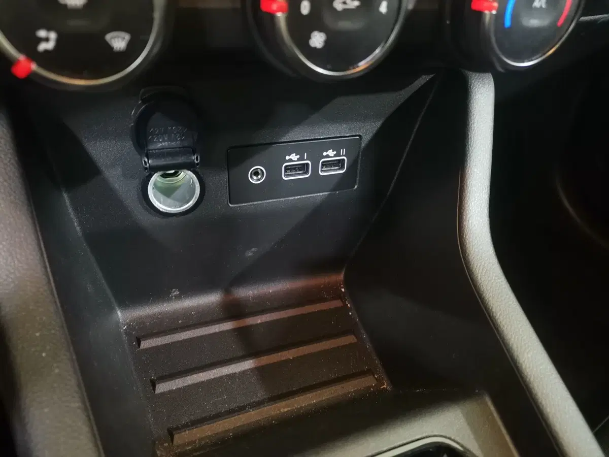 Renault Clio usata a Salerno (17)