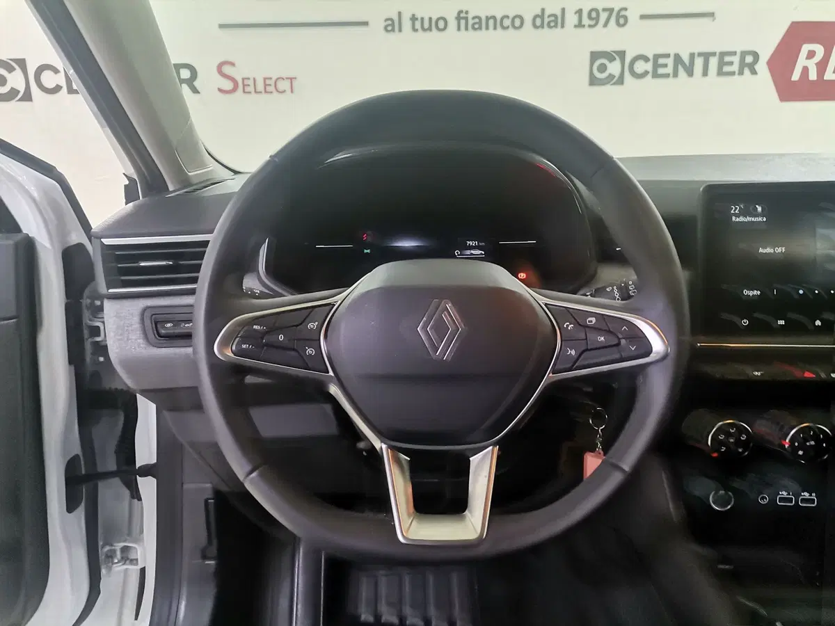 Renault Clio usata a Salerno (8)