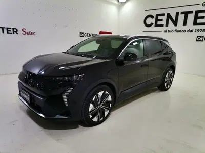 Renault Scenic E-Tech Electric Techno comfort range 170cv del 2025 usata a Montecorvino Pugliano