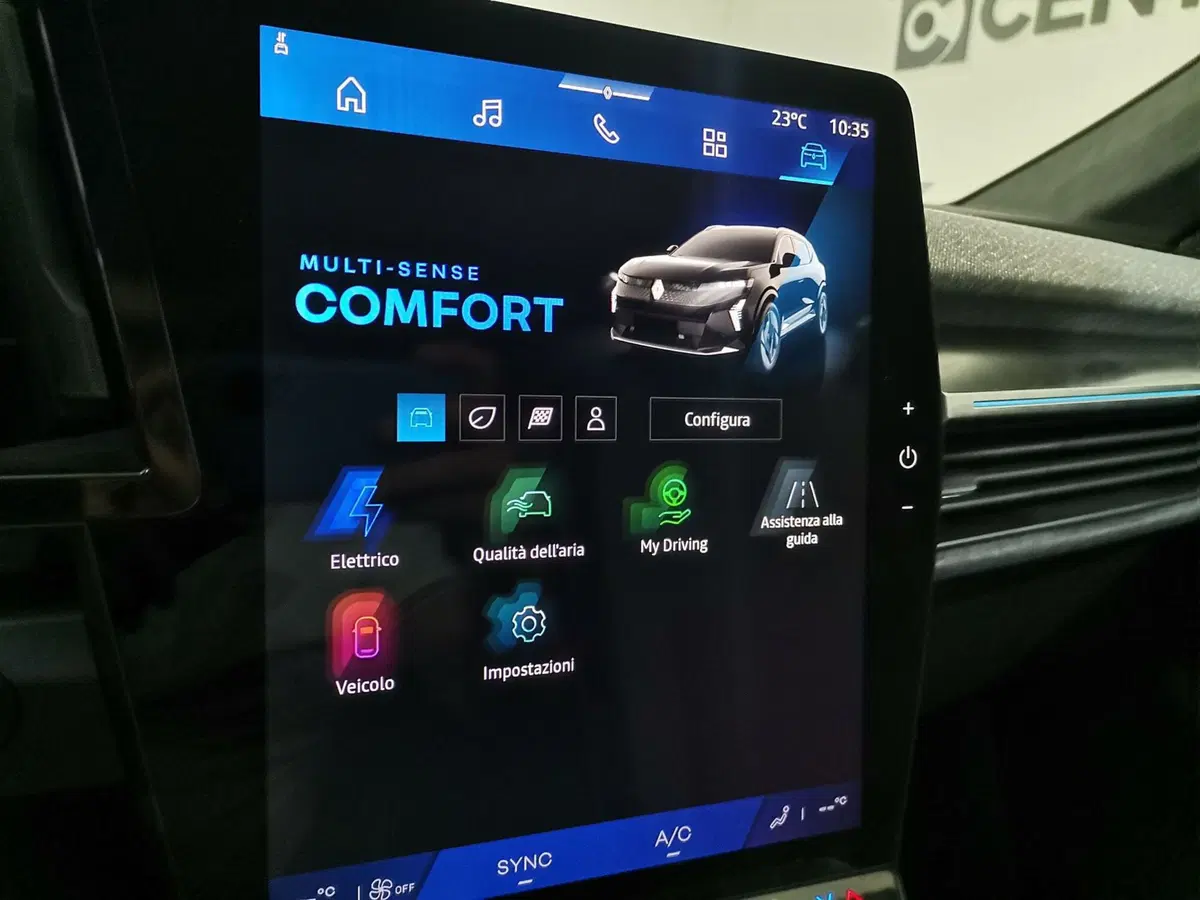Renault Scenic E-Tech Electric usata a Salerno (16)