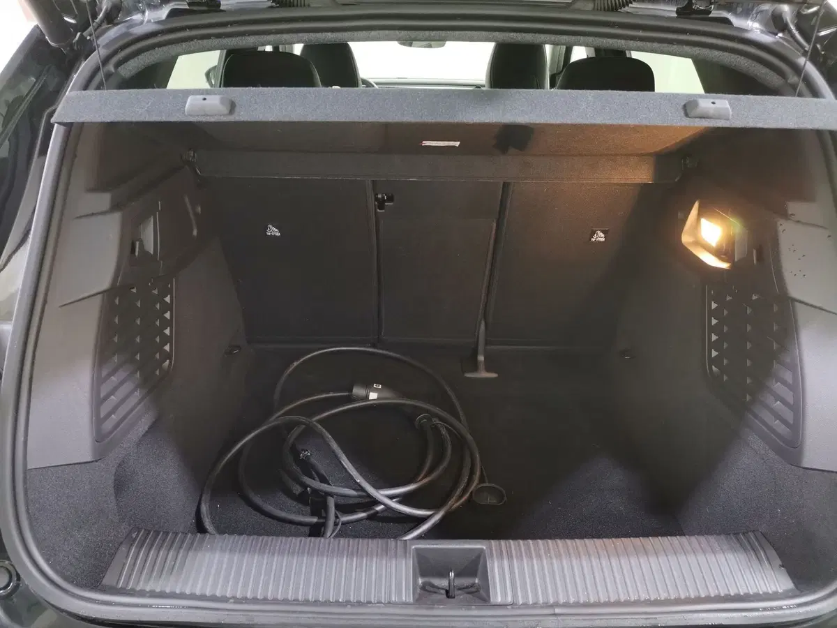 Renault Scenic E-Tech Electric usata a Salerno (20)