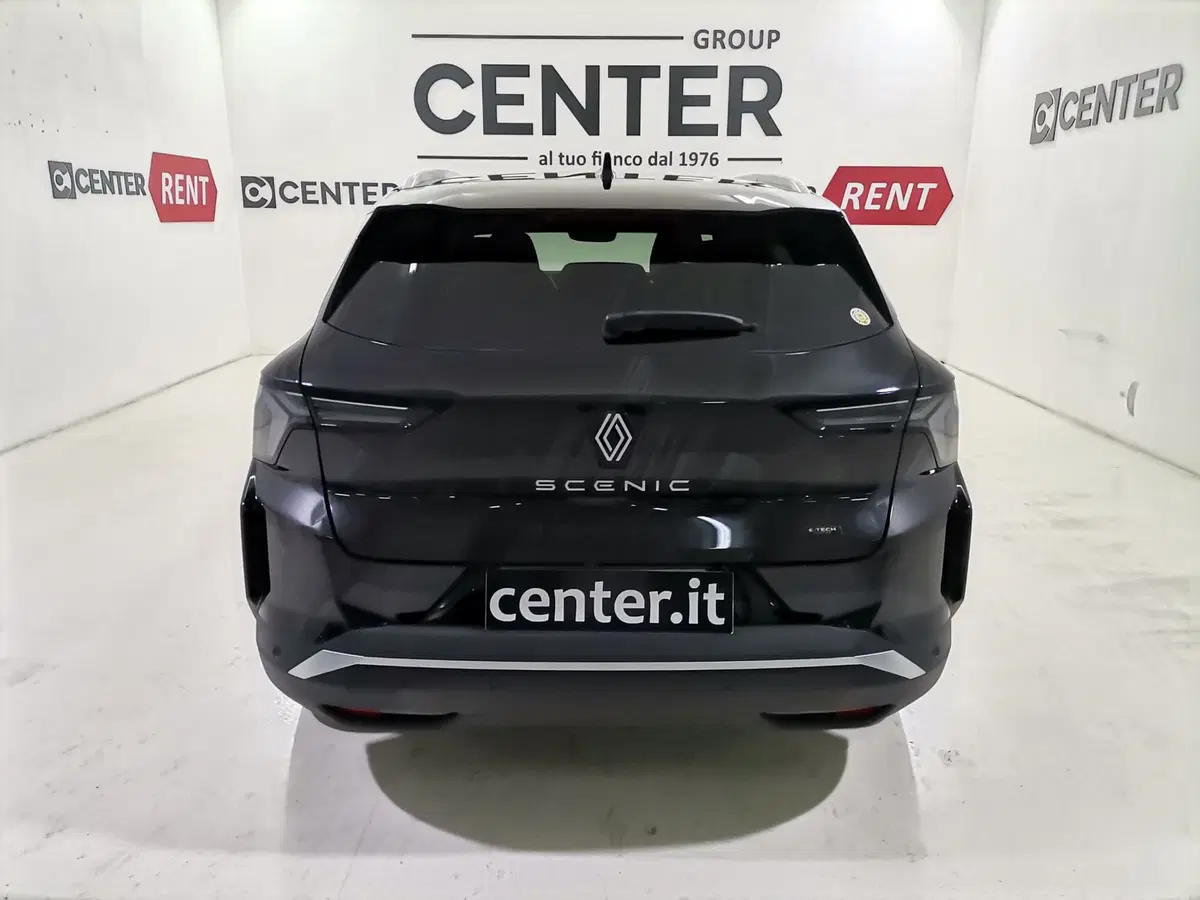 Renault Scenic E-Tech Electric usata a Salerno (5)