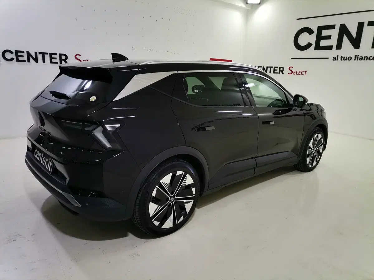 Renault Scenic E-Tech Electric usata a Salerno (6)