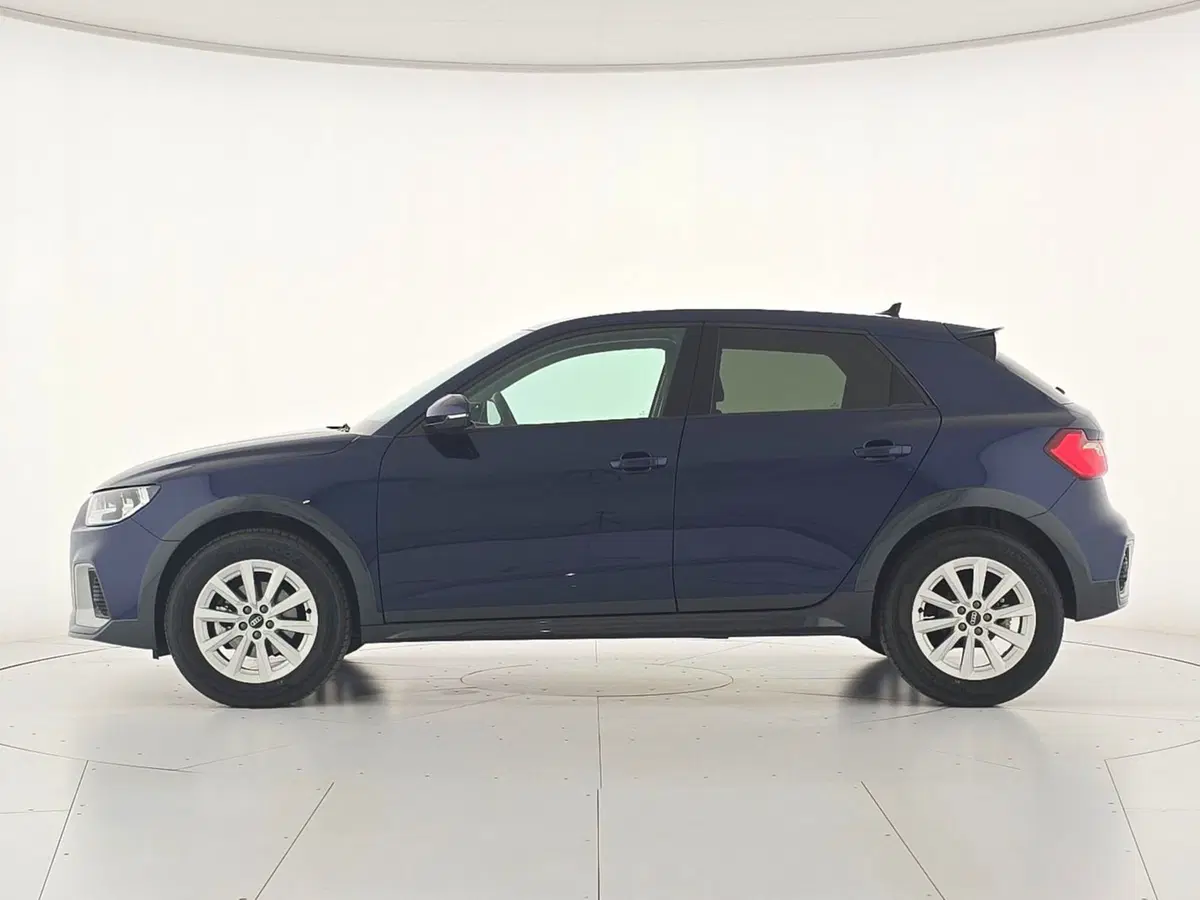 Audi A1 allstreet usata a Asti (3)