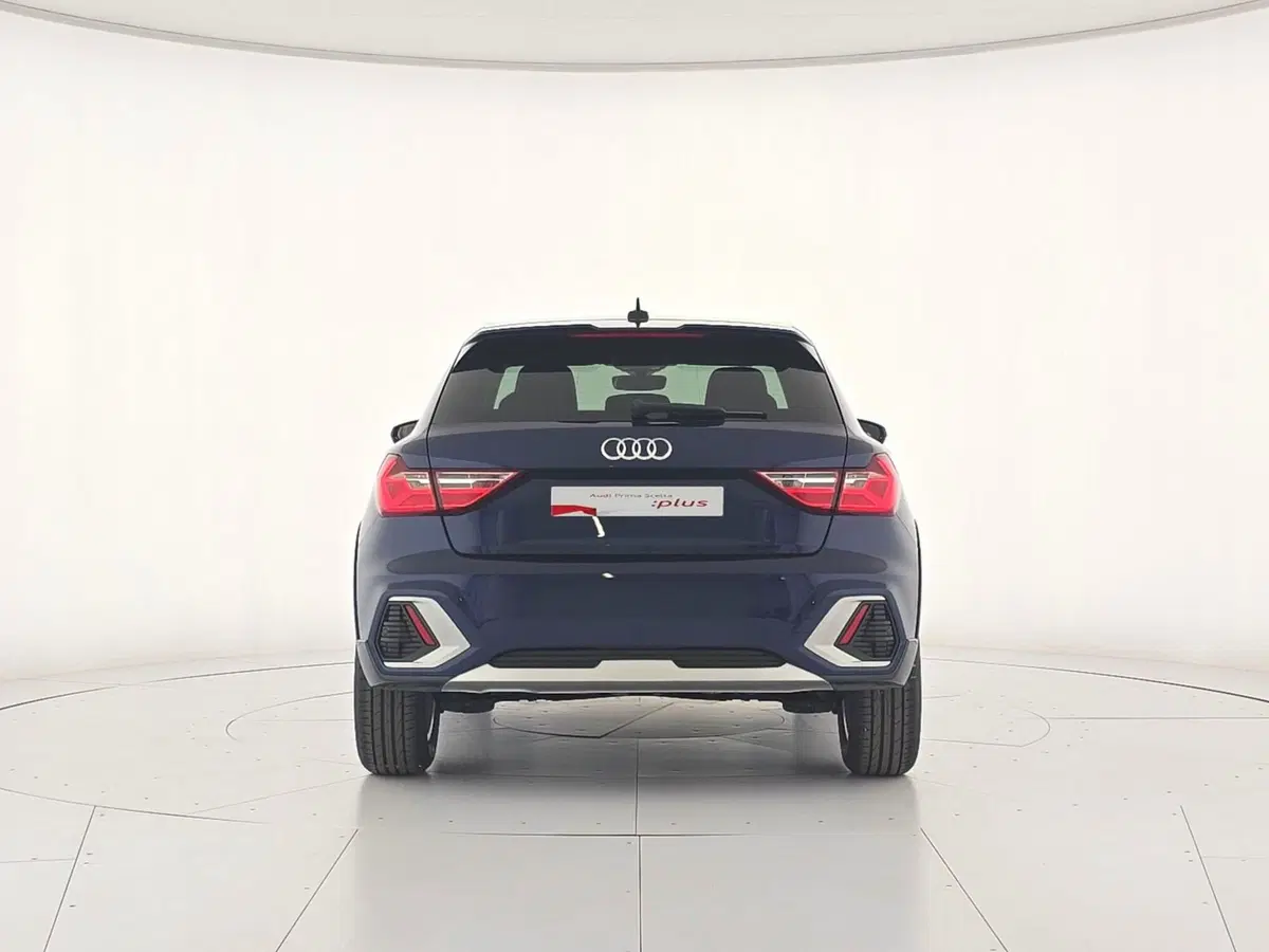 Audi A1 allstreet usata a Asti (5)