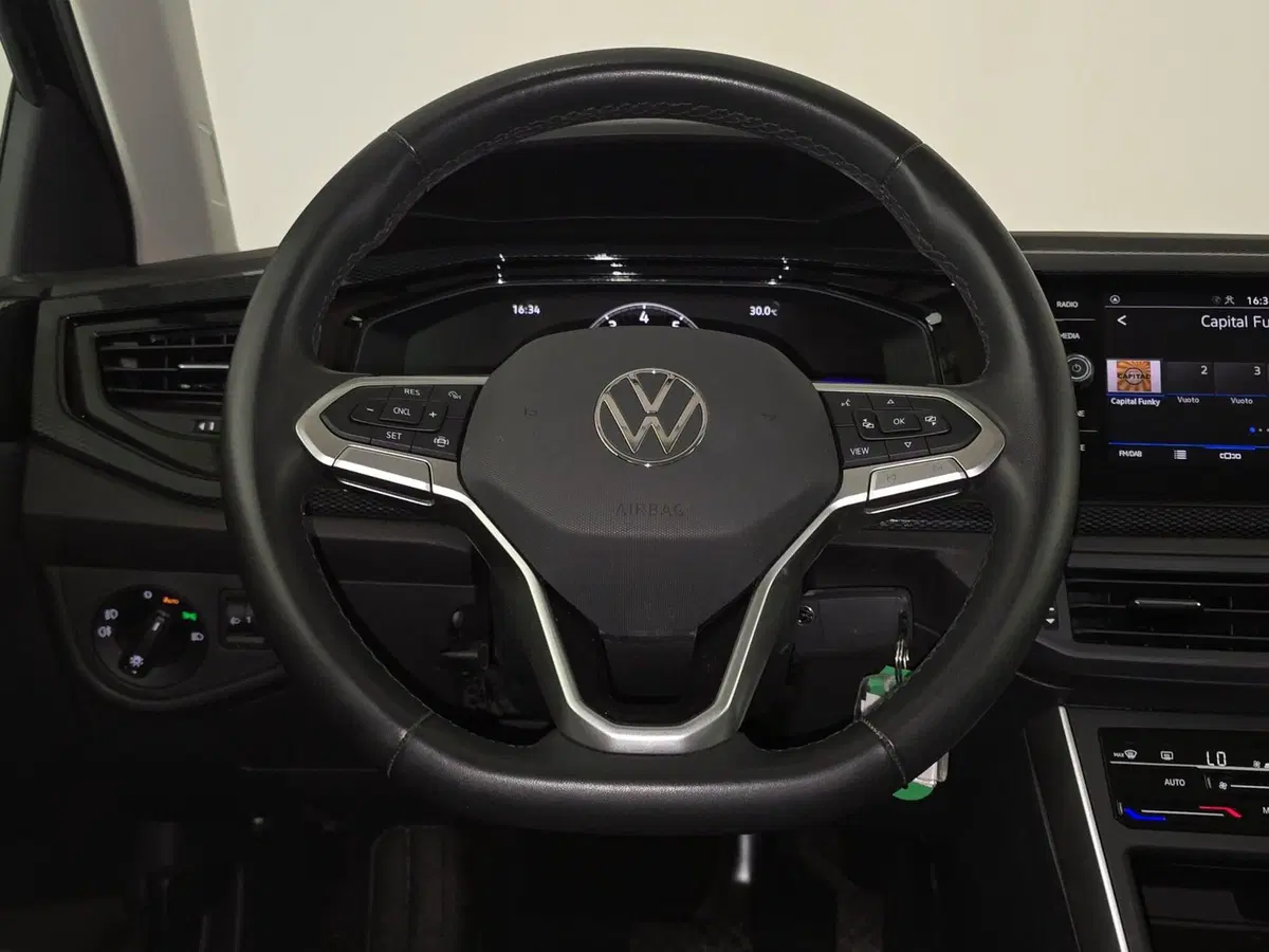 Volkswagen Polo usata a Asti (10)