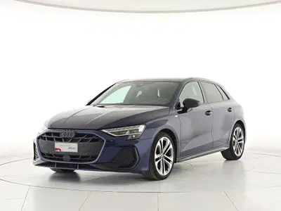 Audi A3 Sportback 2.0 tdi S line edition 150cv s-tronic del 2025 usata a Asti