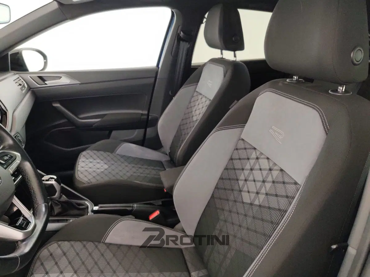 Volkswagen Taigo usata a Massa-Carrara (10)