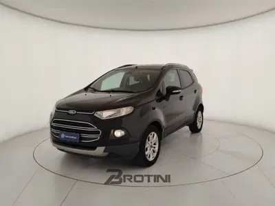 Ford EcoSport 1.5 110 CV Powershift Titanium del 2017 usata a Massa