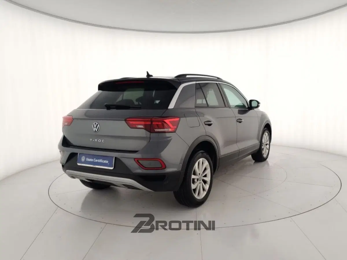 Volkswagen T-Roc usata a Massa-Carrara (3)