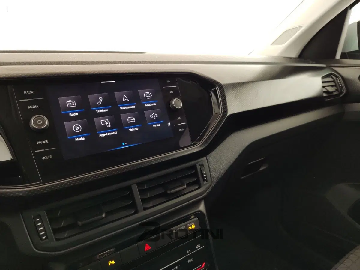 Volkswagen T-Cross usata a Massa-Carrara (11)