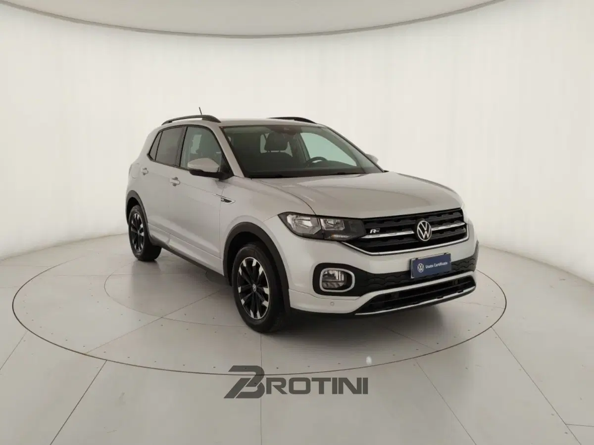 Volkswagen T-Cross usata a Massa-Carrara (4)