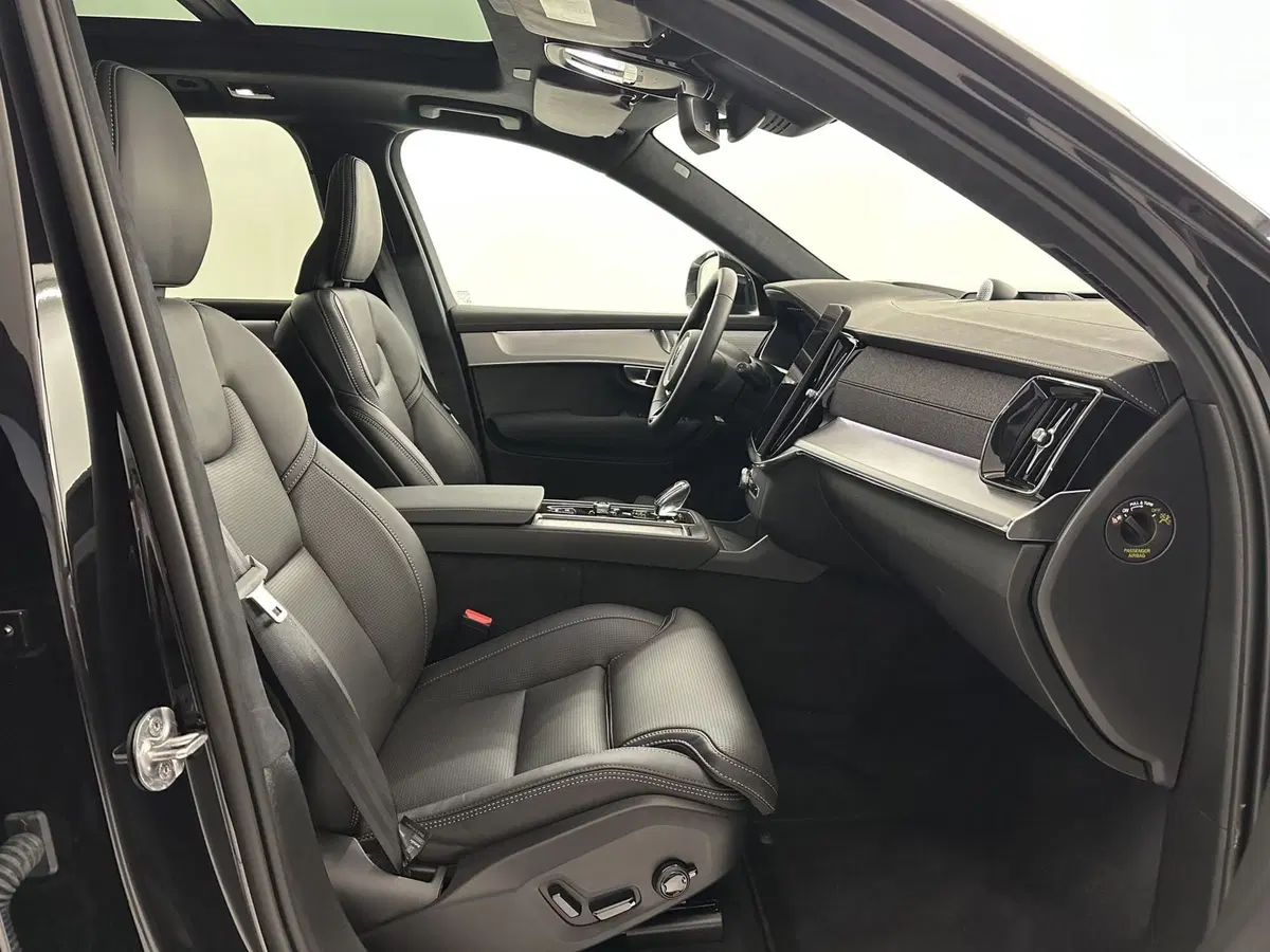 Volvo XC90 nuova a Bergamo (3)