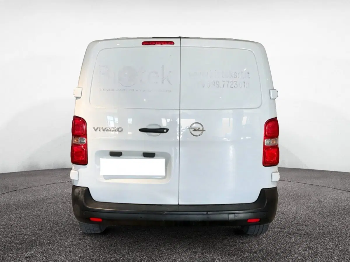 Opel Vivaro Furgone usata a Taranto (8)