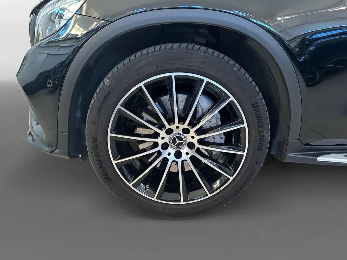 Mercedes-Benz GLC Coupé usata a Bari (10)