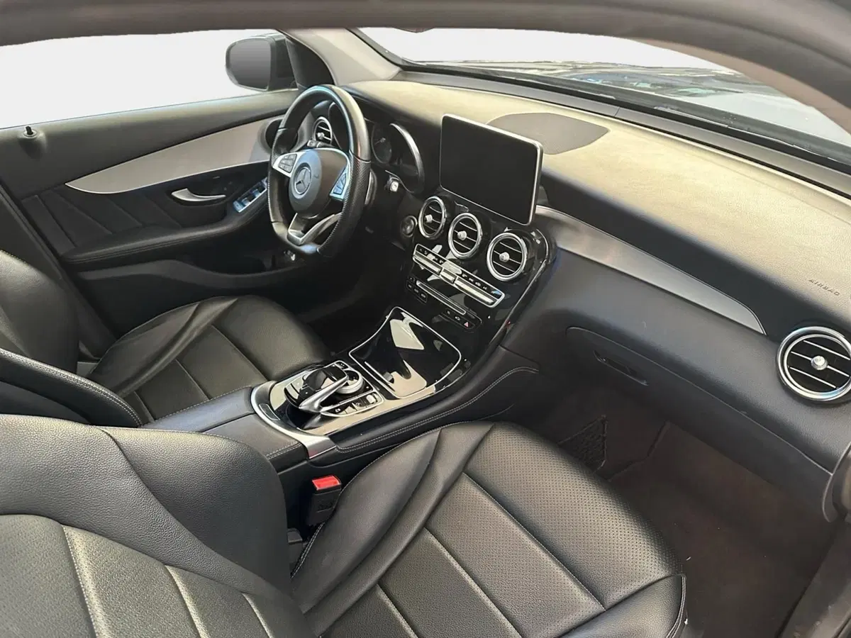 Mercedes-Benz GLC Coupé usata a Bari (3)