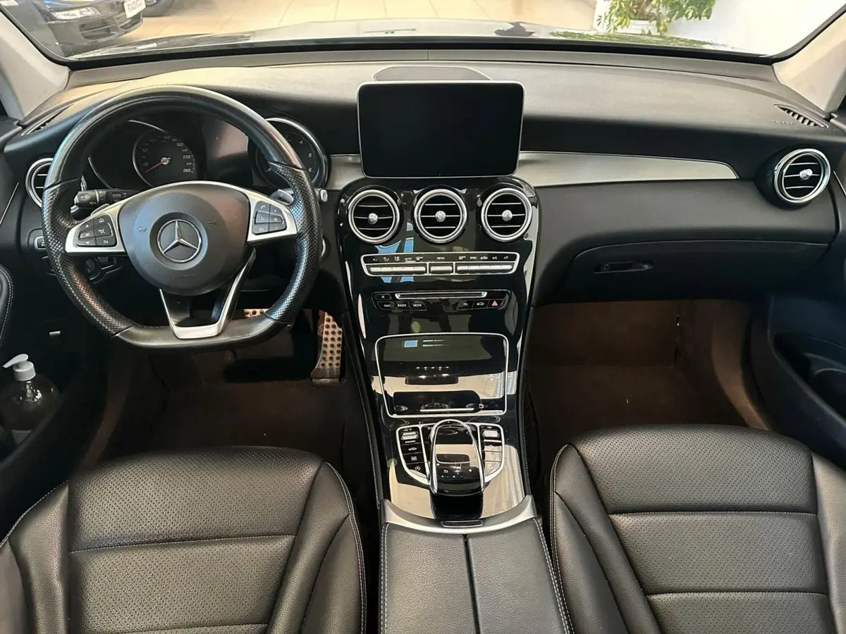 Mercedes-Benz GLC Coupé usata a Bari (4)
