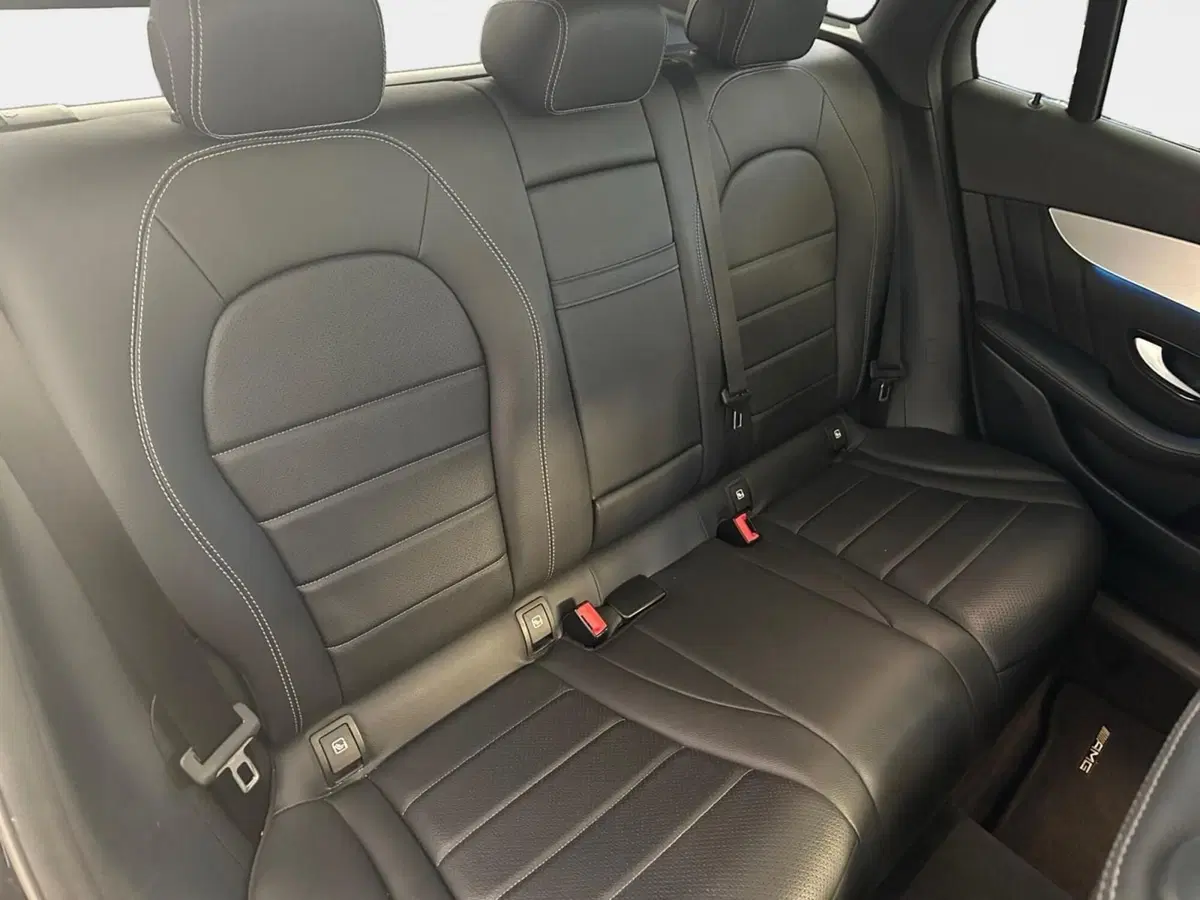 Mercedes-Benz GLC Coupé usata a Bari (5)