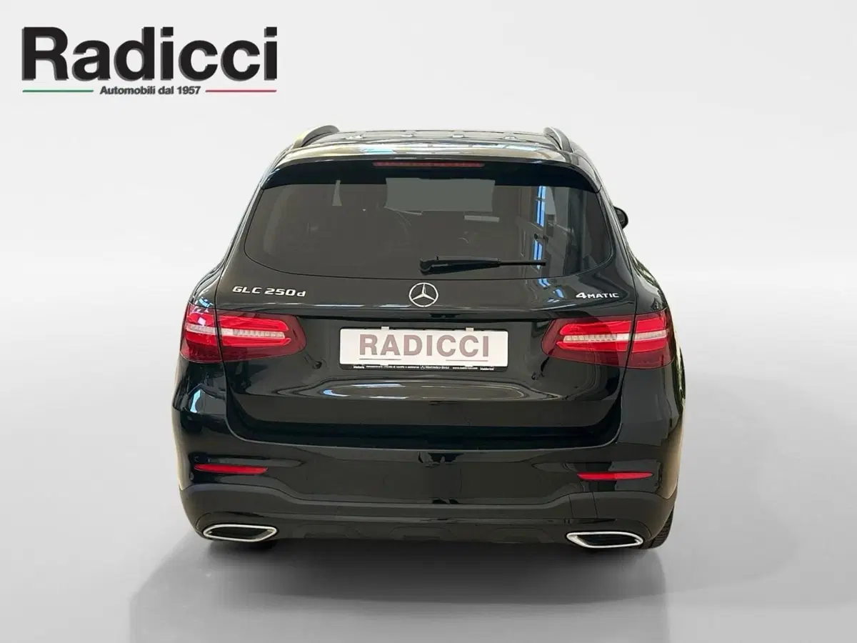 Mercedes-Benz GLC Coupé usata a Bari (6)