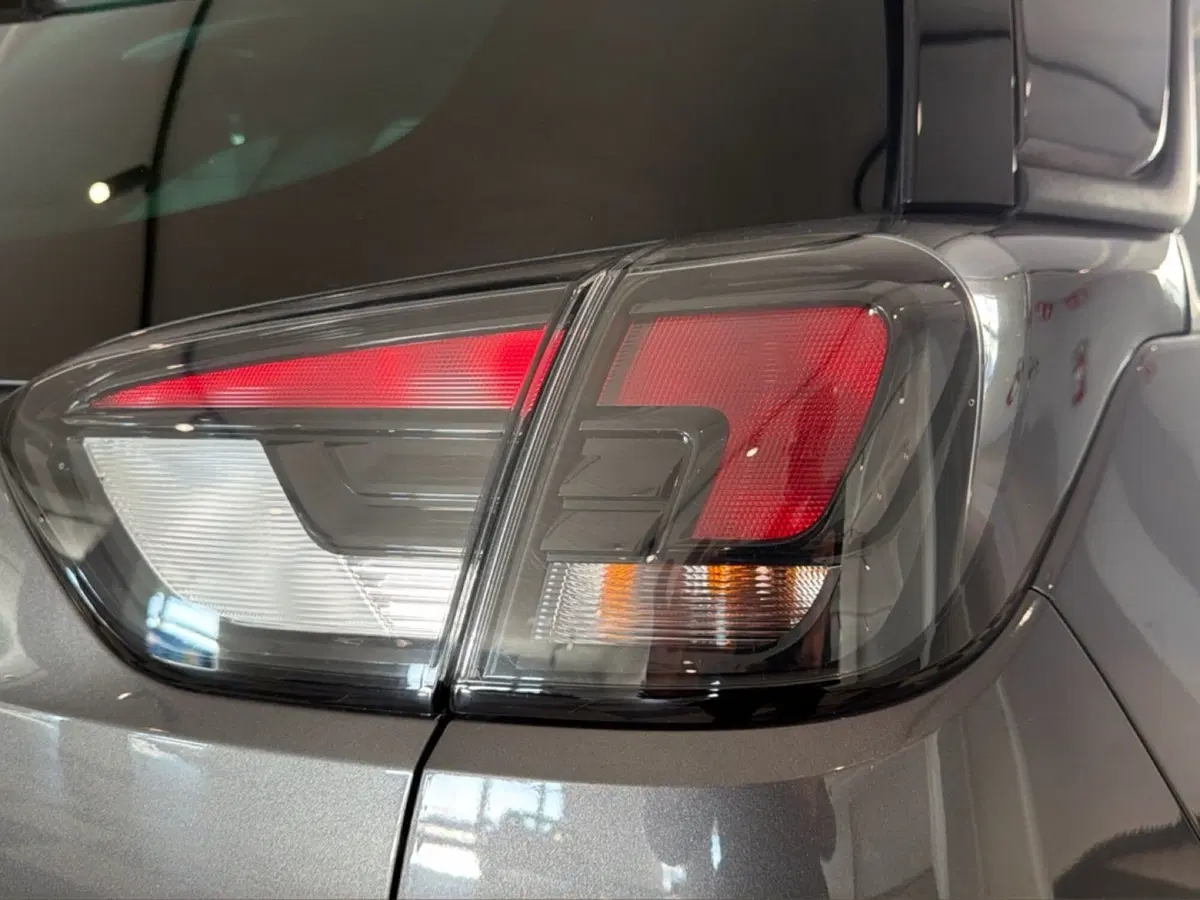 Opel Crossland usata a Taranto (18)