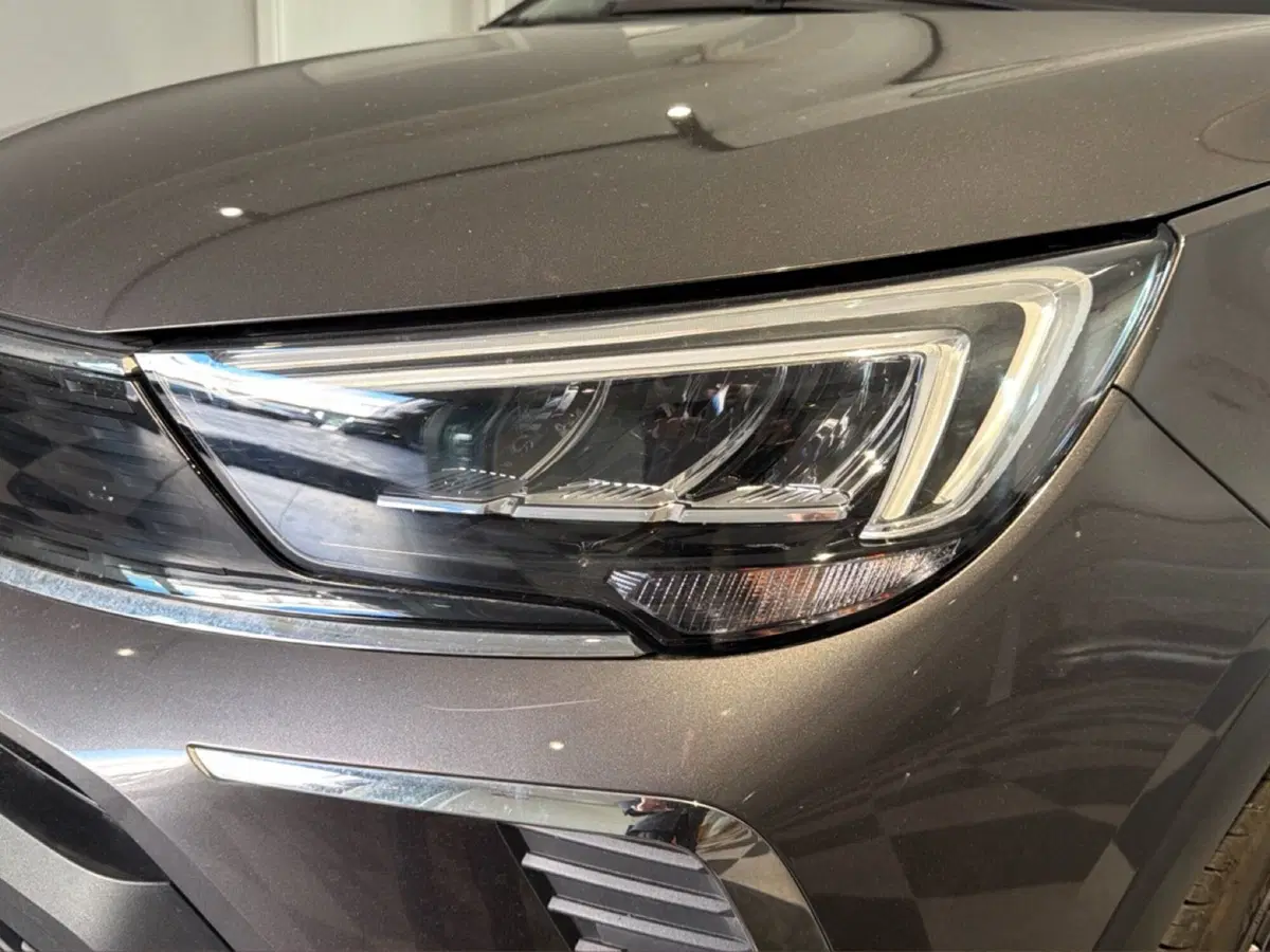 Opel Crossland usata a Taranto (19)