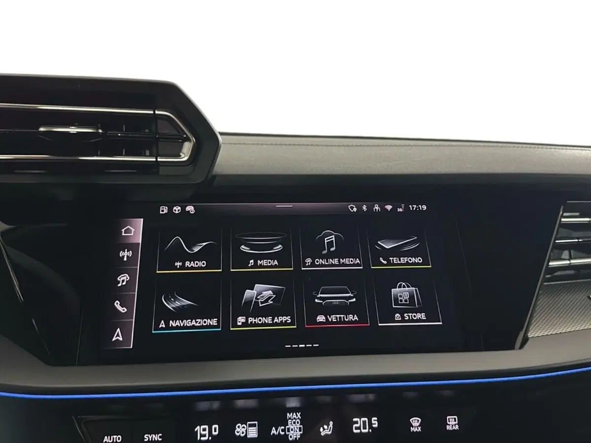 Audi A3 Sportback usata a Napoli (12)