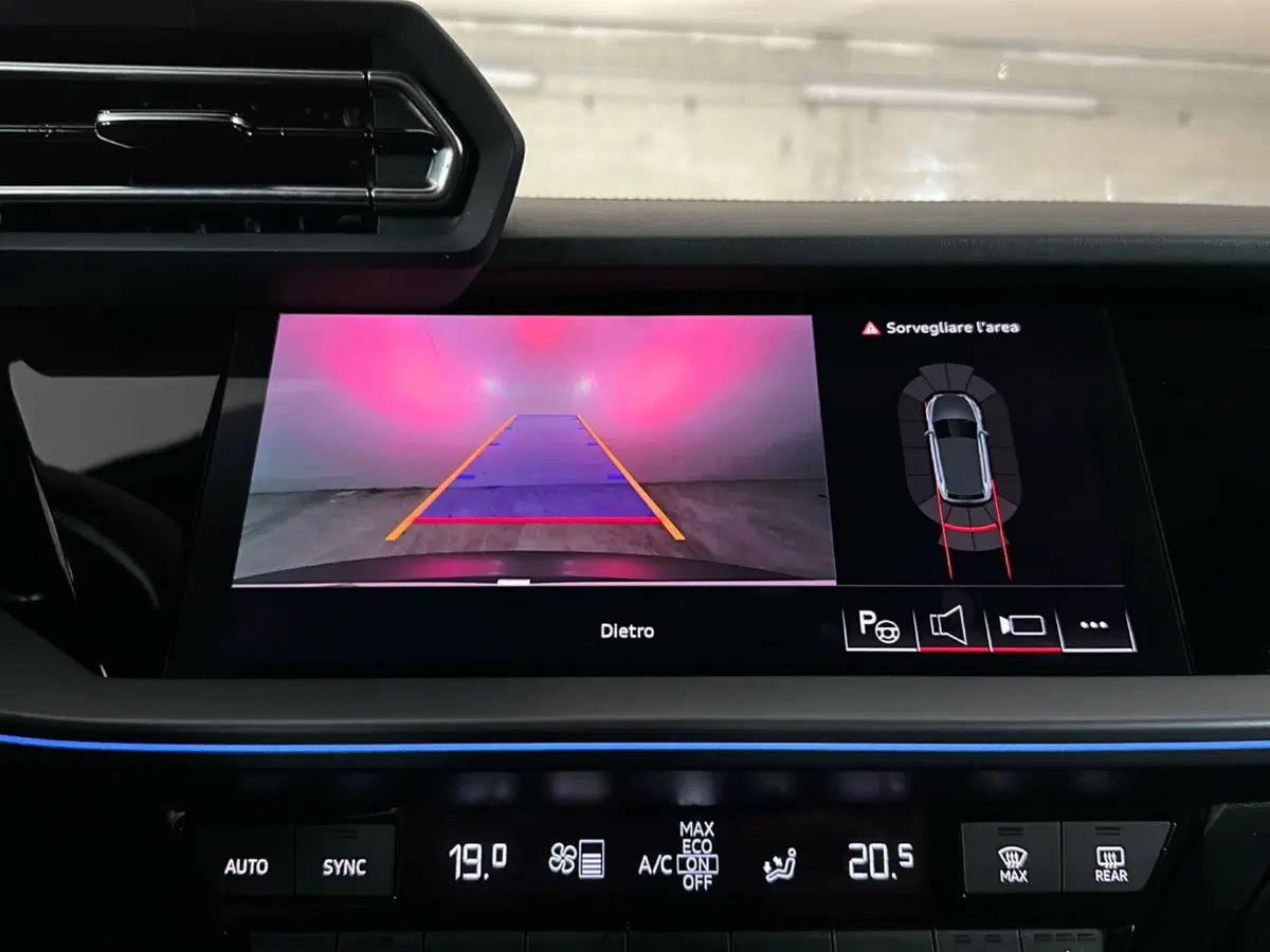 Audi A3 Sportback usata a Napoli (14)