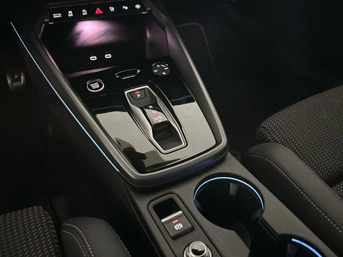 Audi A3 Sportback usata a Napoli (15)