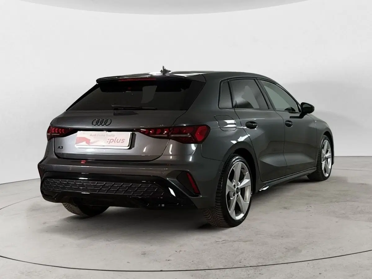 Audi A3 Sportback usata a Napoli (4)