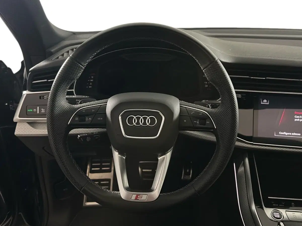 Audi Q8 usata a Napoli (13)