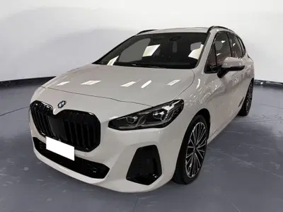 BMW Serie 2 Active Tourer 218d  Msport auto del 2025 usata a Alba