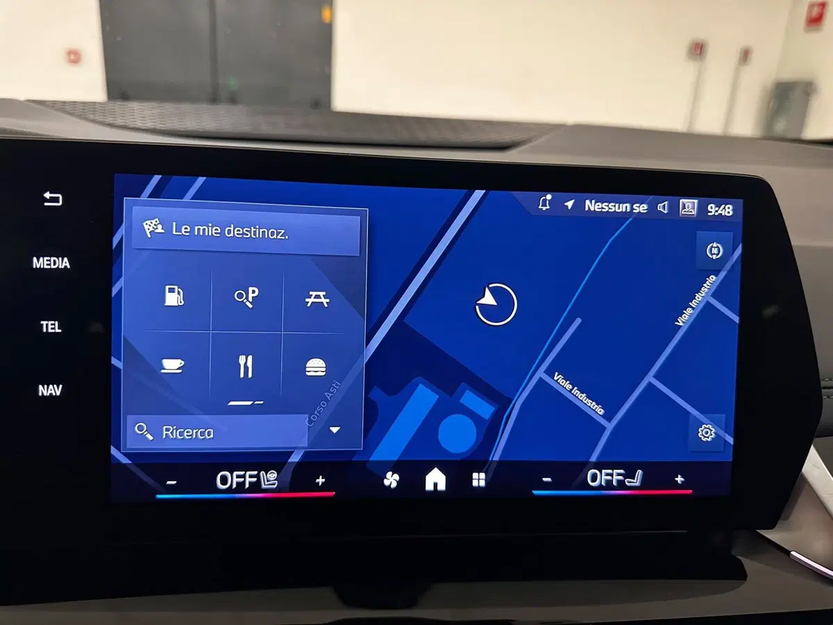 BMW Serie 2 Active Tourer usata a Cuneo (12)