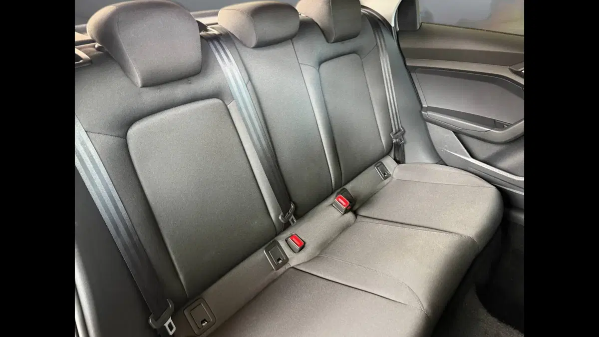 Audi A1 allstreet usata a Palermo (14)