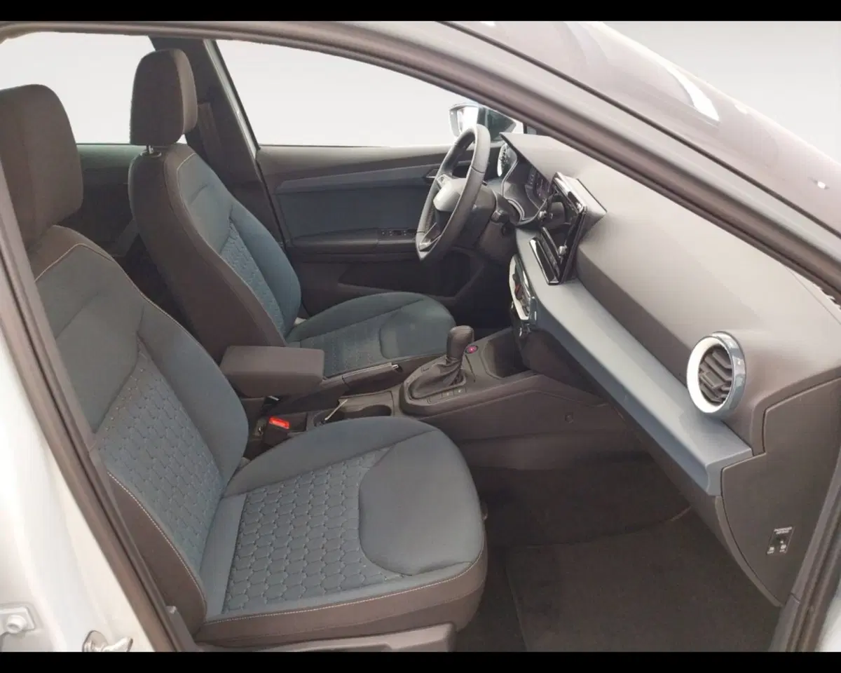 SEAT Arona usata a Forlì-Cesena (15)