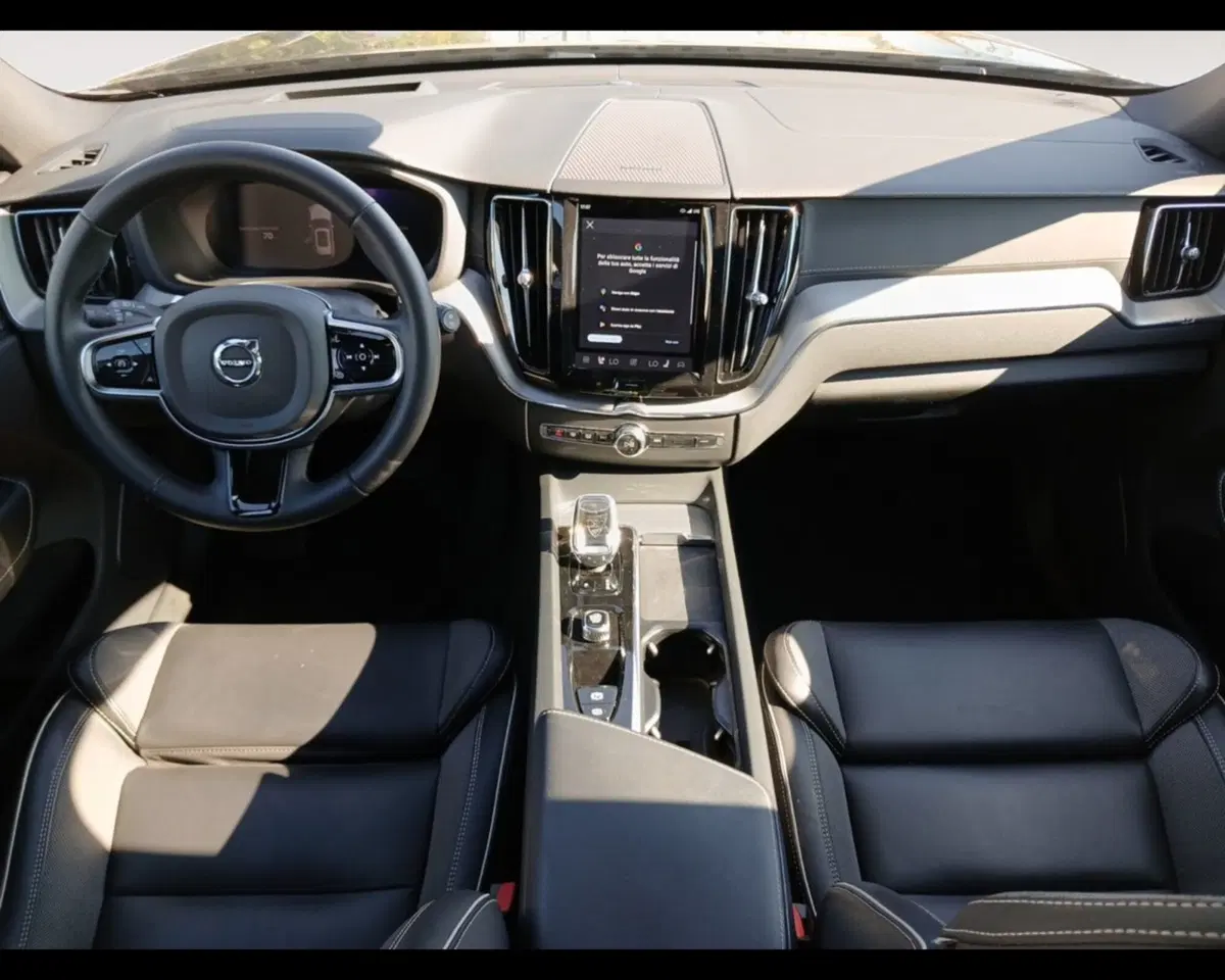 Volvo XC60 usata a Ravenna (10)